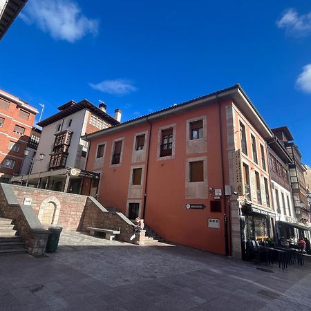 Apartamentosarturo Llanes Laplaza Atico Centrico Luaran gambar