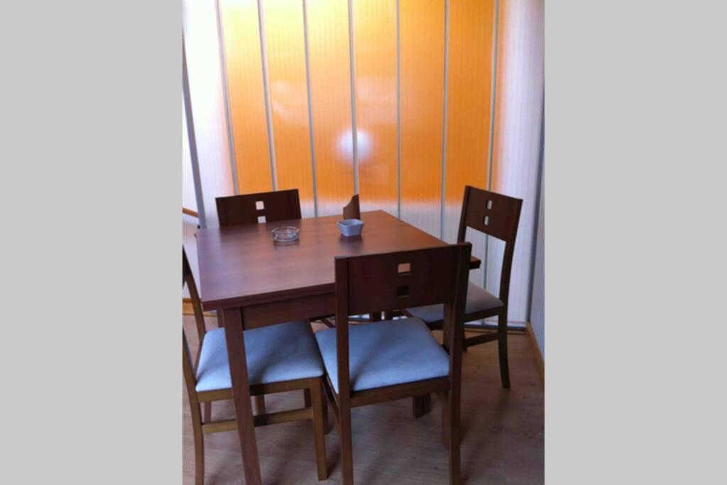 Apartamentosarturo Llanes Laplaza Atico Centrico Luaran gambar