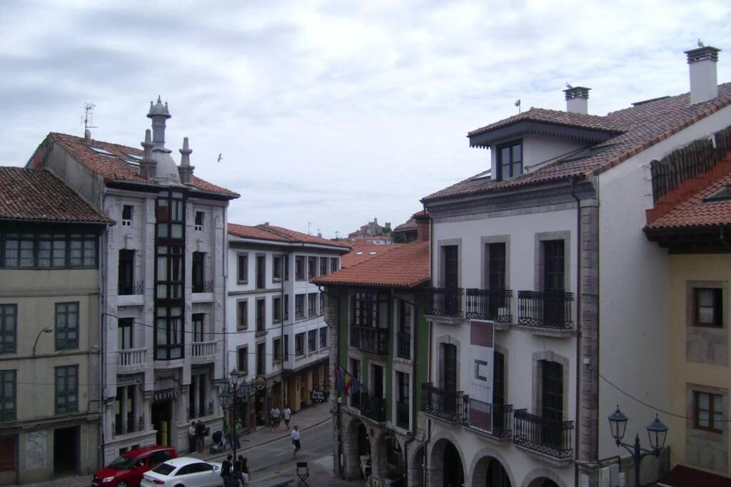 Apartamentosarturo Llanes Laplaza Atico Centrico Luaran gambar