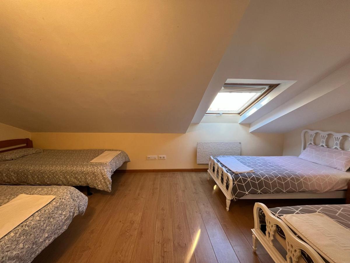 Apartamentosarturo Llanes Laplaza Atico Centrico Luaran gambar